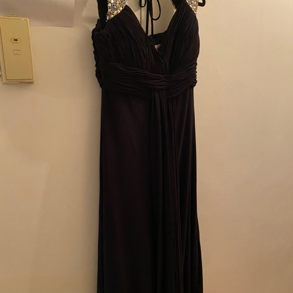 Dress - Picture 2 of 7